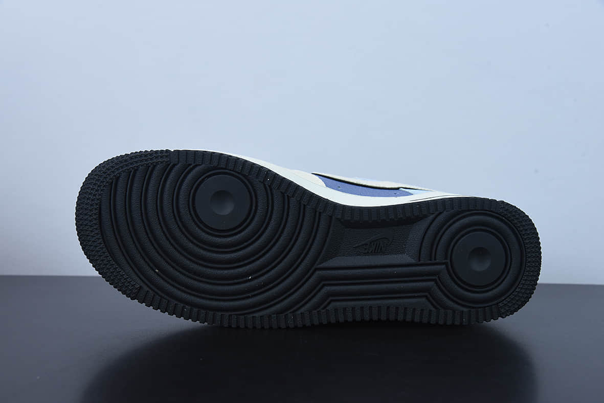 耐克Nike OtomoKatsuhiroxNKAirForce1’07LV8 LowSteamboy OST 空军一号“大友克洋帆布浅灰牛仔蓝黑马低帮休闲板鞋纯原版本 货号：315122-663