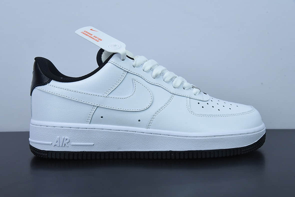 耐克Nike Air Force 1 Low 白黑漆尾空军一号低帮休闲板鞋纯原版本 货号：DR9867-102