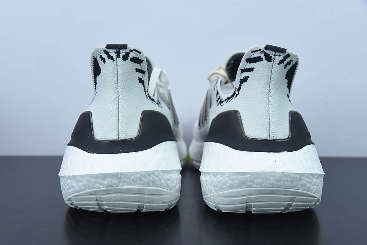 阿迪达斯Adidas Ultra Boost 22 Made With Nature 白黑色新款8.0厚底爆米花跑鞋纯原版本 货号:GX5573