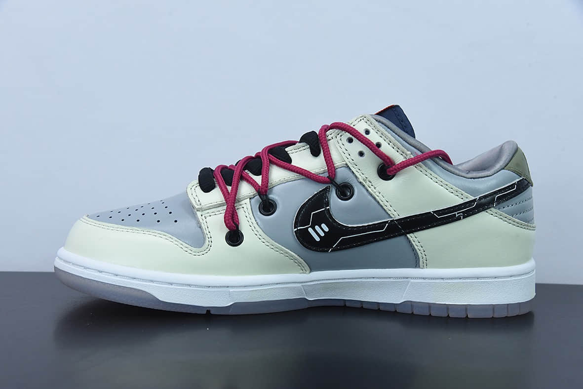 耐克Nike SB Dunk LowGame ConsoleLoading.奶白黑雾霾蓝游戏印花绑绳扣篮系列低帮休闲运动滑板板鞋纯原版本 货号：DD1768-400