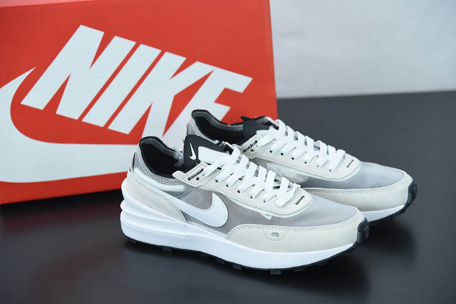 耐克Nike Waffle One Summit White 白灰色网面透气休闲跑步鞋纯原版本 货号：DA7995-100