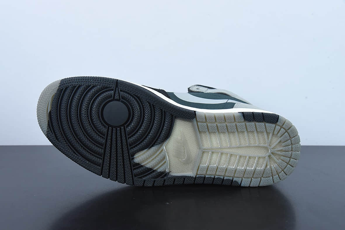 乔丹Air Jordan 1 High ElementGore-Tex Black GreyAJ1代“黑灰防水3M反光复古经典高帮百搭文化篮球鞋纯原版本 货号：DB2889-001