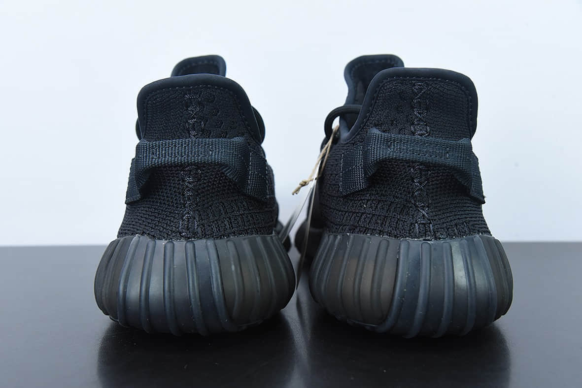 阿迪达斯Adidas Yeezy Boost 350V2 椰子350系列黑武士黑玛瑙爆米花休闲跑鞋纯原版本 货号：HQ4540