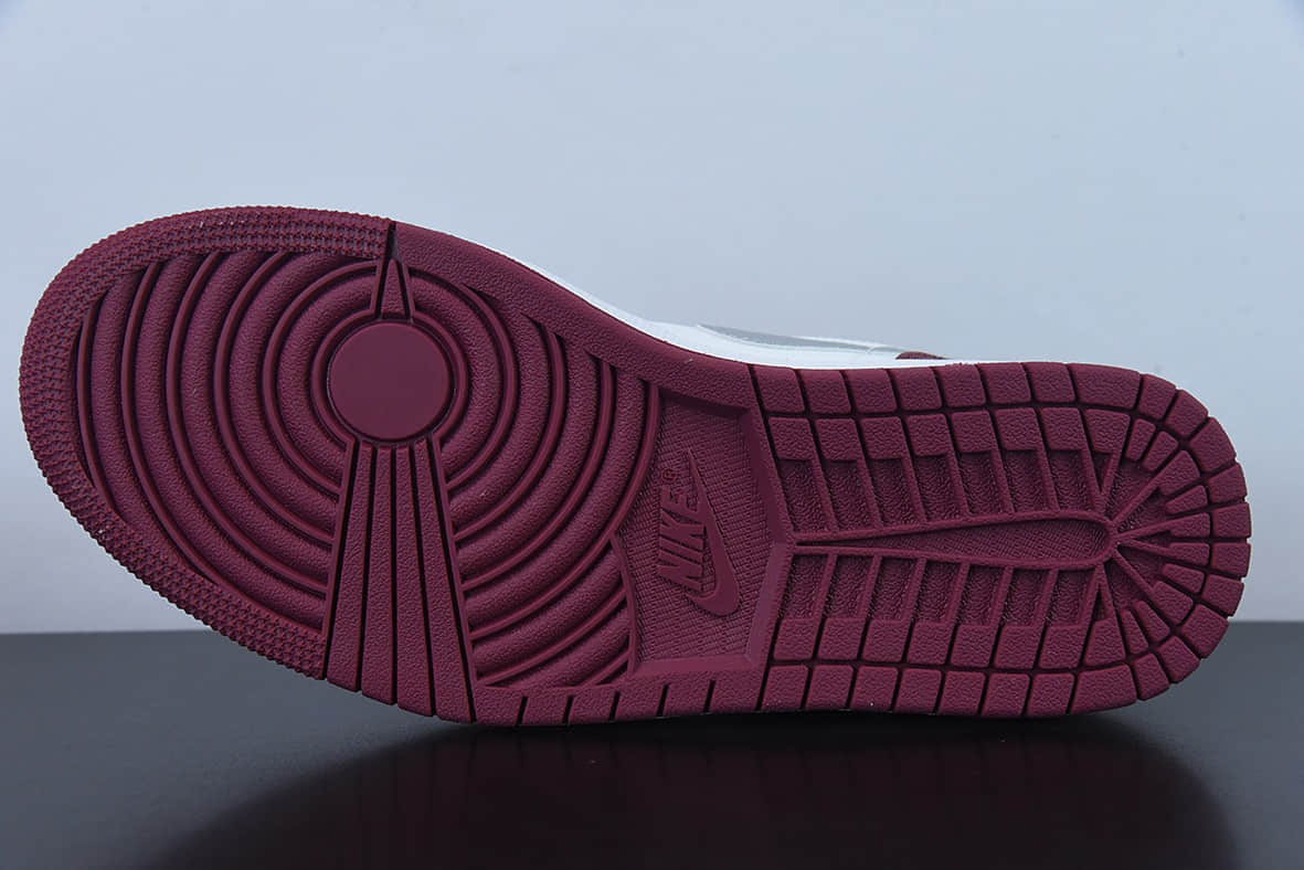 乔丹Air Jordan 1 Low “Bordeaux”AJ1白酒红银勾低帮休闲板鞋纯原版本 货号：553558-615