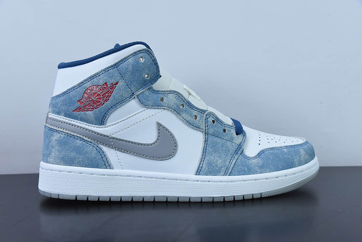 乔丹Air Jordan 1 Mid AJ1白蓝薄荷糖水洗蓝中帮篮球鞋纯原版本 货号：DN3706-401