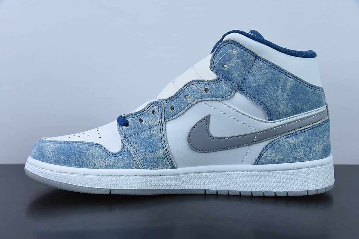乔丹Air Jordan 1 Mid AJ1白蓝薄荷糖水洗蓝中帮篮球鞋纯原版本 货号：DN3706-401
