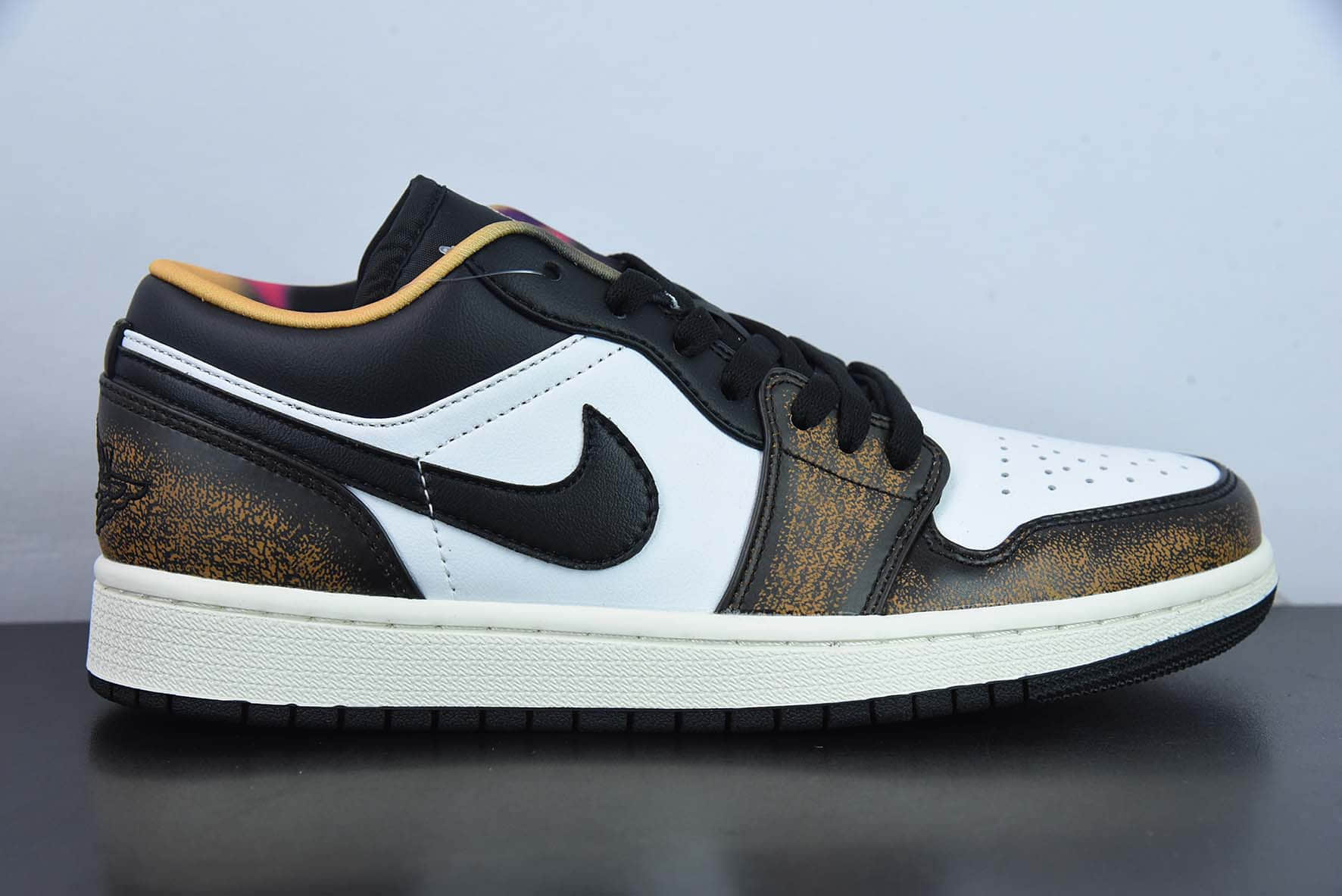 乔丹Air Jordan 1 Low Wear Away AJ1 乔1古铜磨损做旧低帮篮球鞋纯原版本 货号：DQ8422-001