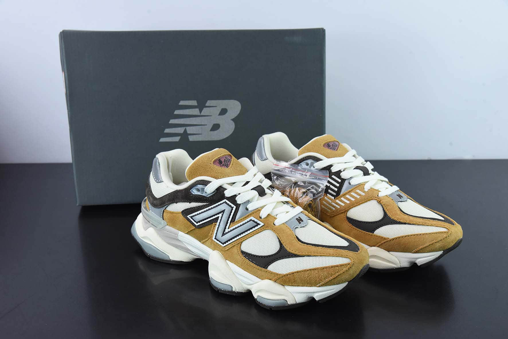 新百伦New Balance Joe Freshgoods x New Balance NB9060 联名款白黄复古休闲运动慢跑鞋纯原版本 货号:U9060WOR