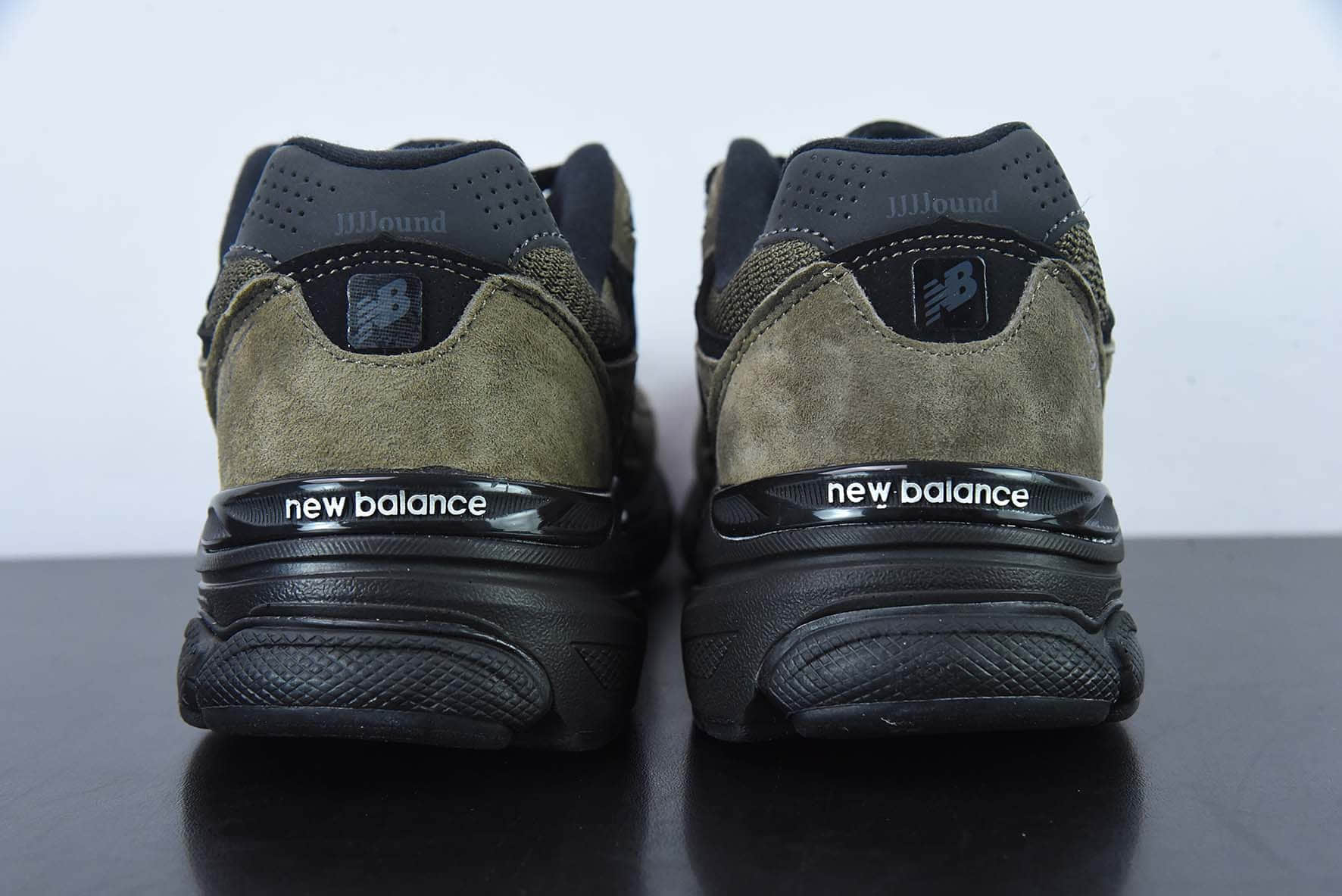 新百伦New Balance JJJJound x New Balance 990 v3联名款棕绿黑复古低帮休闲跑步鞋纯原版本 货号：M990JJ3
