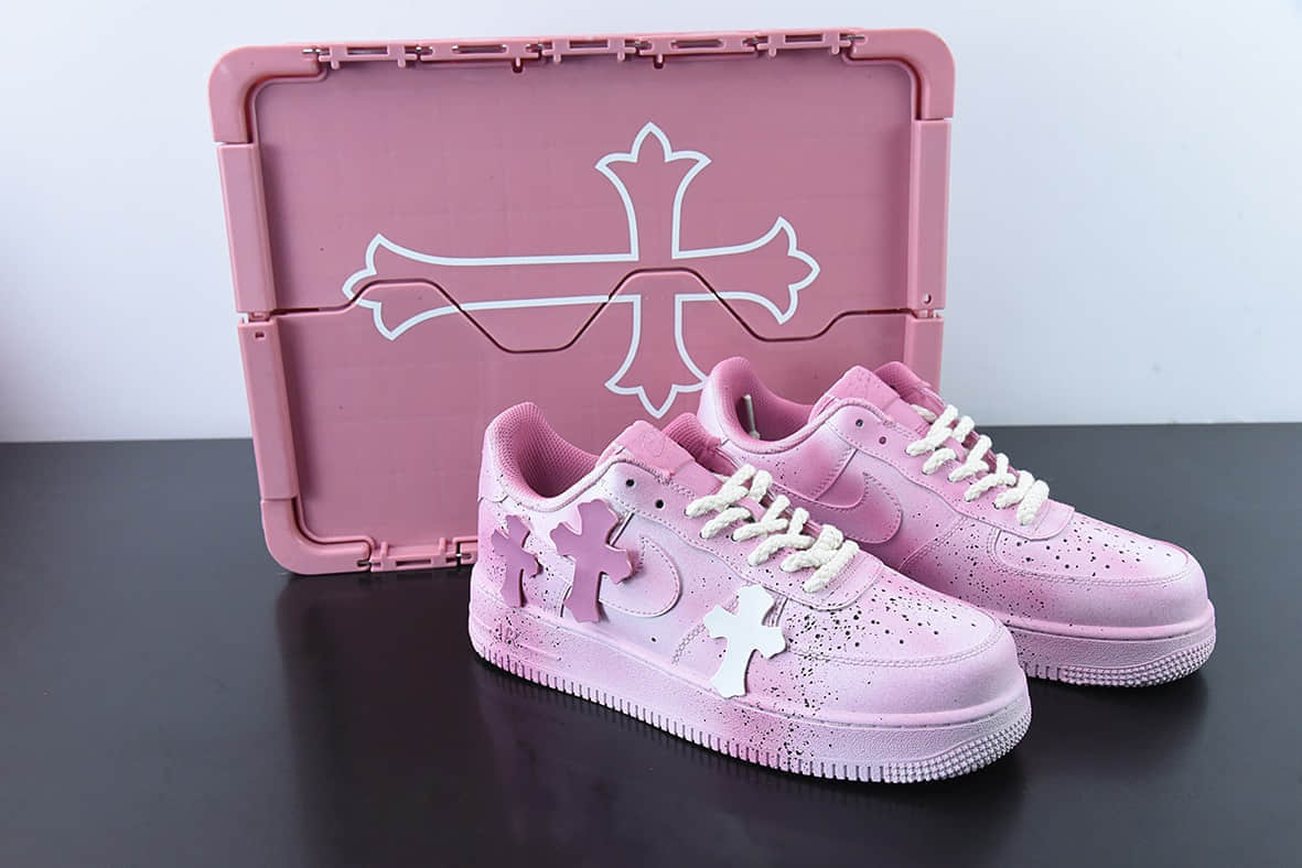 耐克Nike Chrome Hearts X AIR FORCE 1 克罗心联名做旧泼墨 “粉”空军一号低帮休闲板鞋纯原版本 货号:CW2288-111