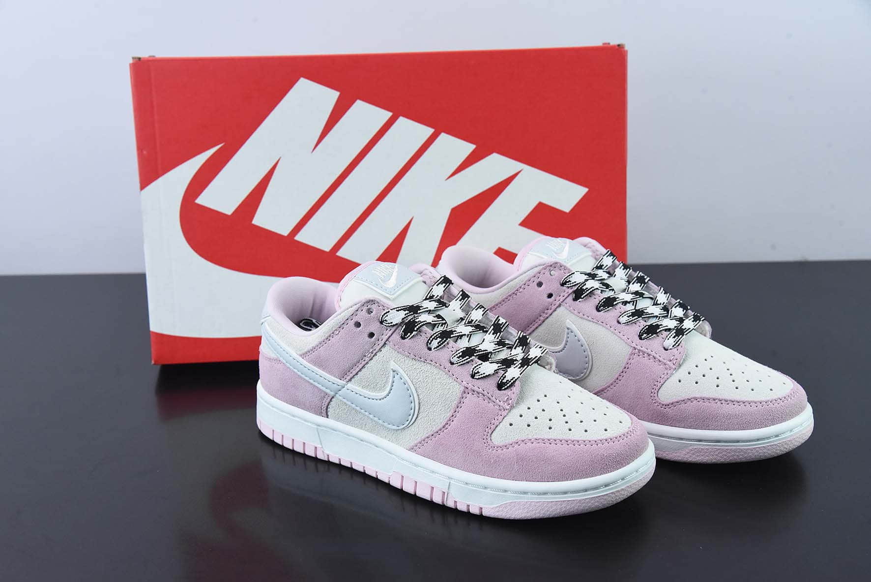 耐克Nike Dunk Low Pink Suede 粉蓝配色SB扣篮系列低帮休闲运动滑板鞋纯原版本 货号: DV3054-600