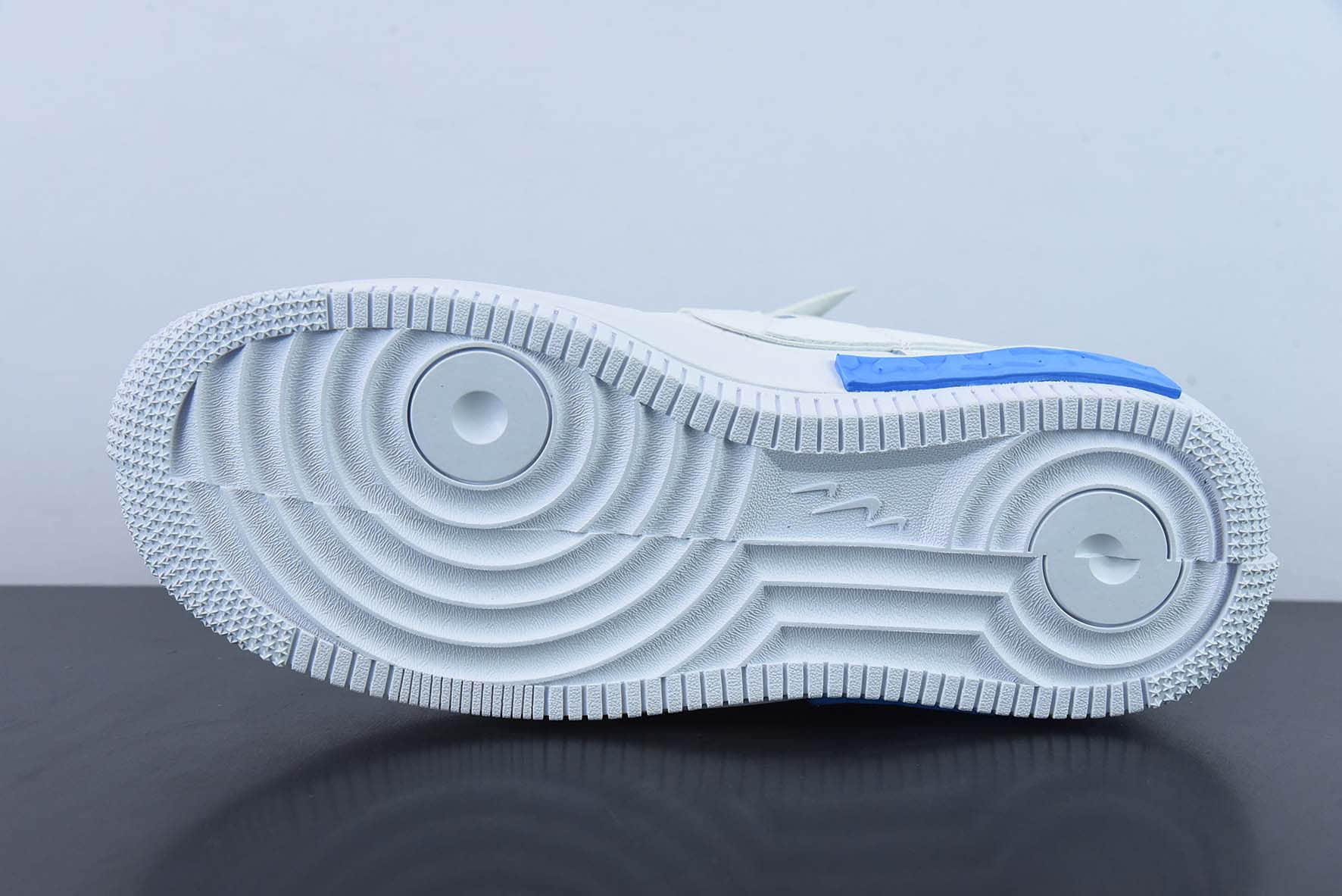 耐克Nike Air Force 1 Fontanka 丰塔卡系列白蓝解构海盐空军一号低帮休闲板鞋纯原版本 货号：DH1290-101