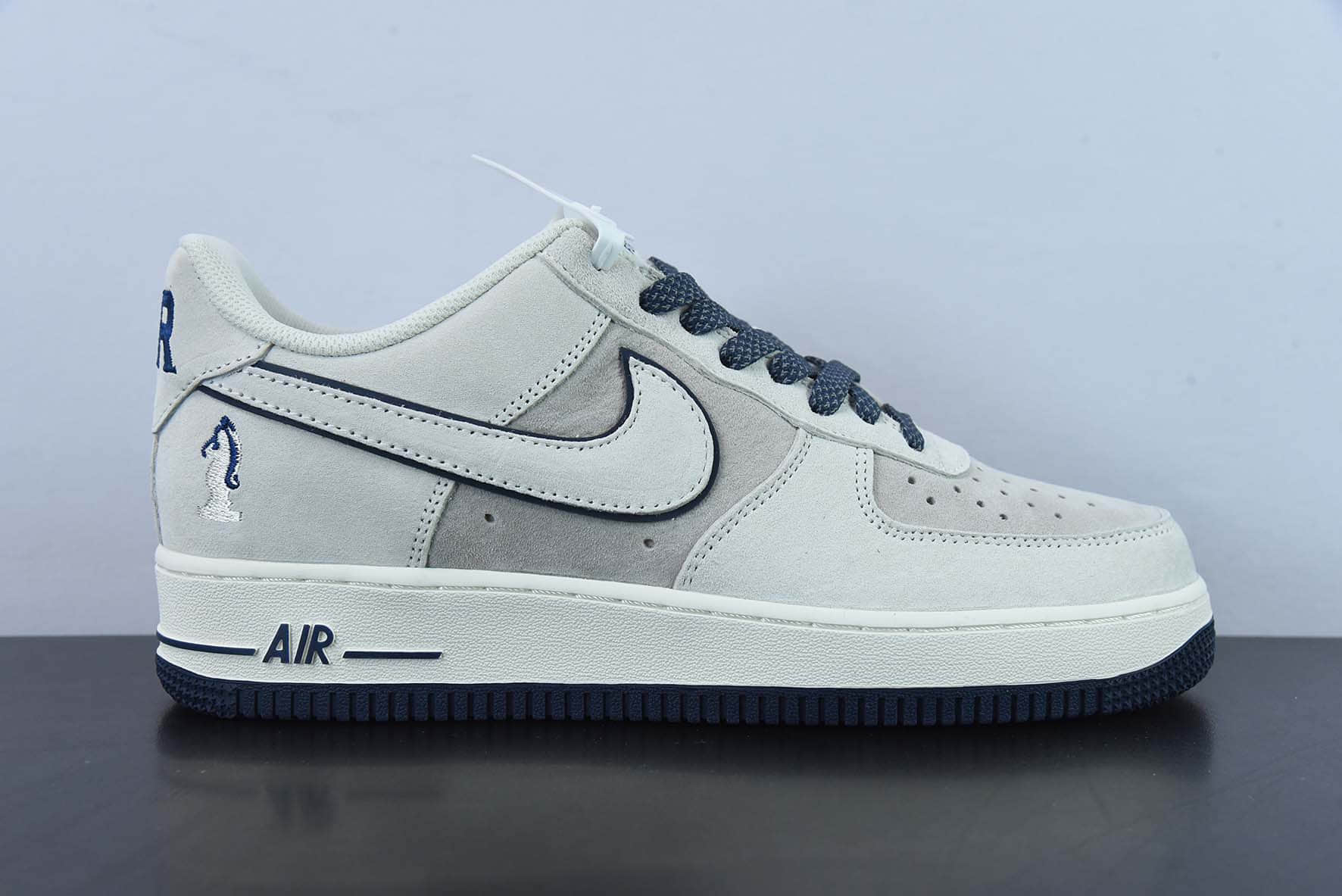 耐克Nike Air Force 1 Low ’07 国际象棋满天星空军一号低帮休闲板鞋纯原版本 货号：DZ3696-006