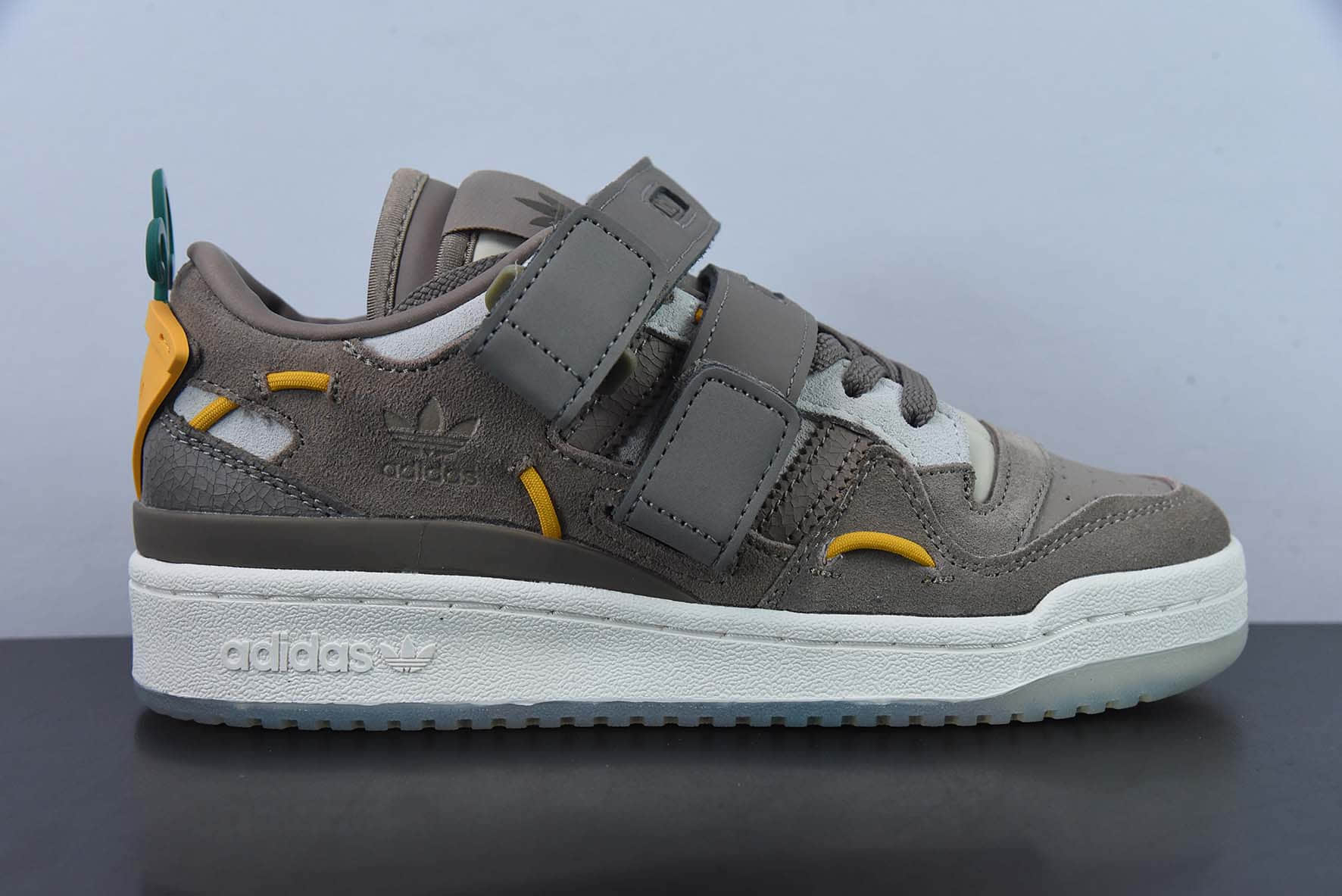阿迪达斯Adidas Originals Forum 84 Low 罗马系列灰黄魔术贴低帮复古系带百搭休闲运动板鞋纯原版本 货号：GV9223