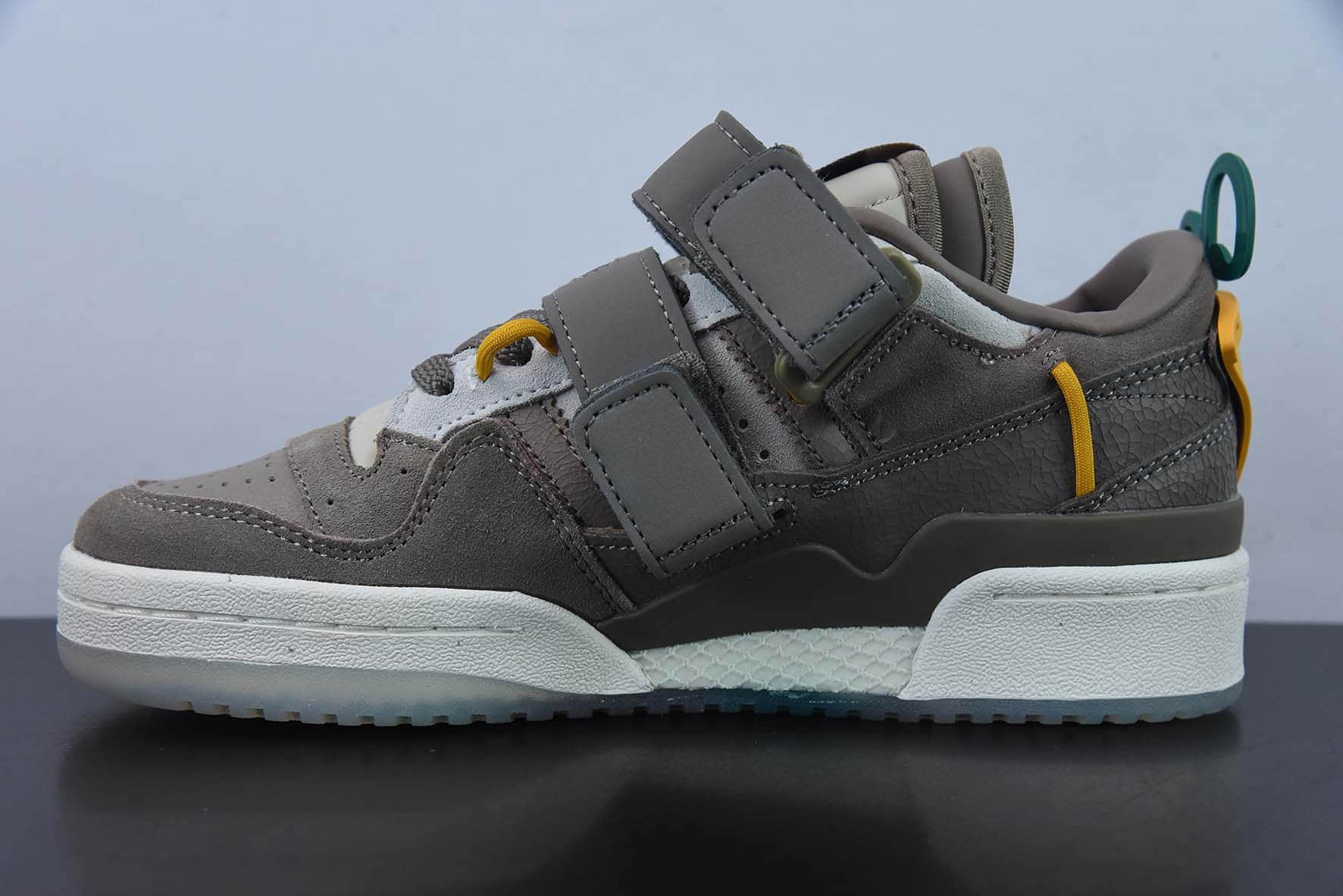 阿迪达斯Adidas Originals Forum 84 Low 罗马系列灰黄魔术贴低帮复古系带百搭休闲运动板鞋纯原版本 货号：GV9223