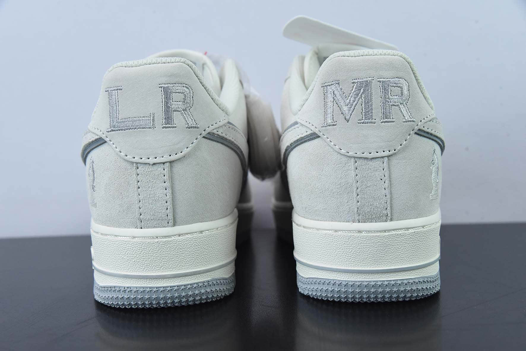 耐克Nike Basketbal Nike Air Force 1 Low '07 “Four Horsemen”PE 勒布朗詹姆斯限定款深灰麂皮空军一号低帮休闲板鞋纯原版本 货号:DZ3696-005