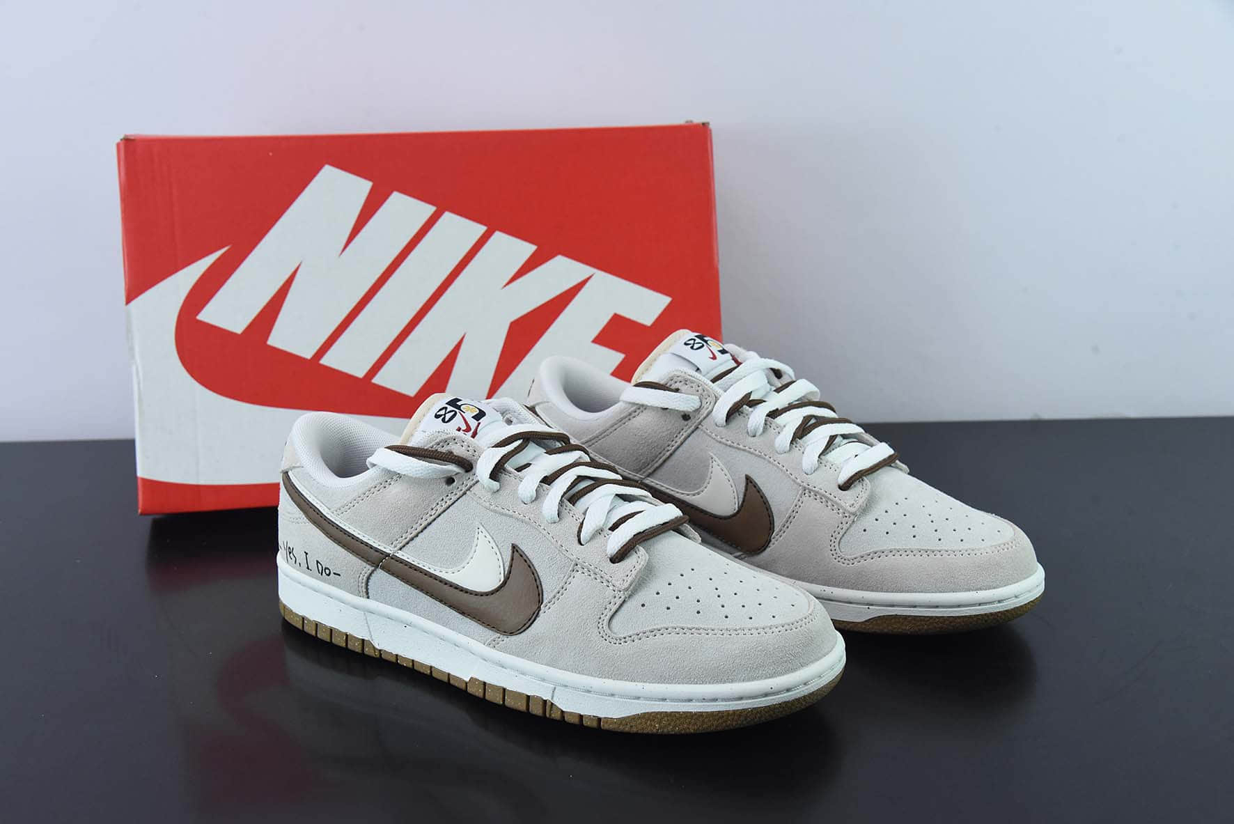 耐克Nike SB Zoom Dunk Low 白棕双钩SB系列经典百搭休闲运动板鞋纯原版本 货号：DO9457-108