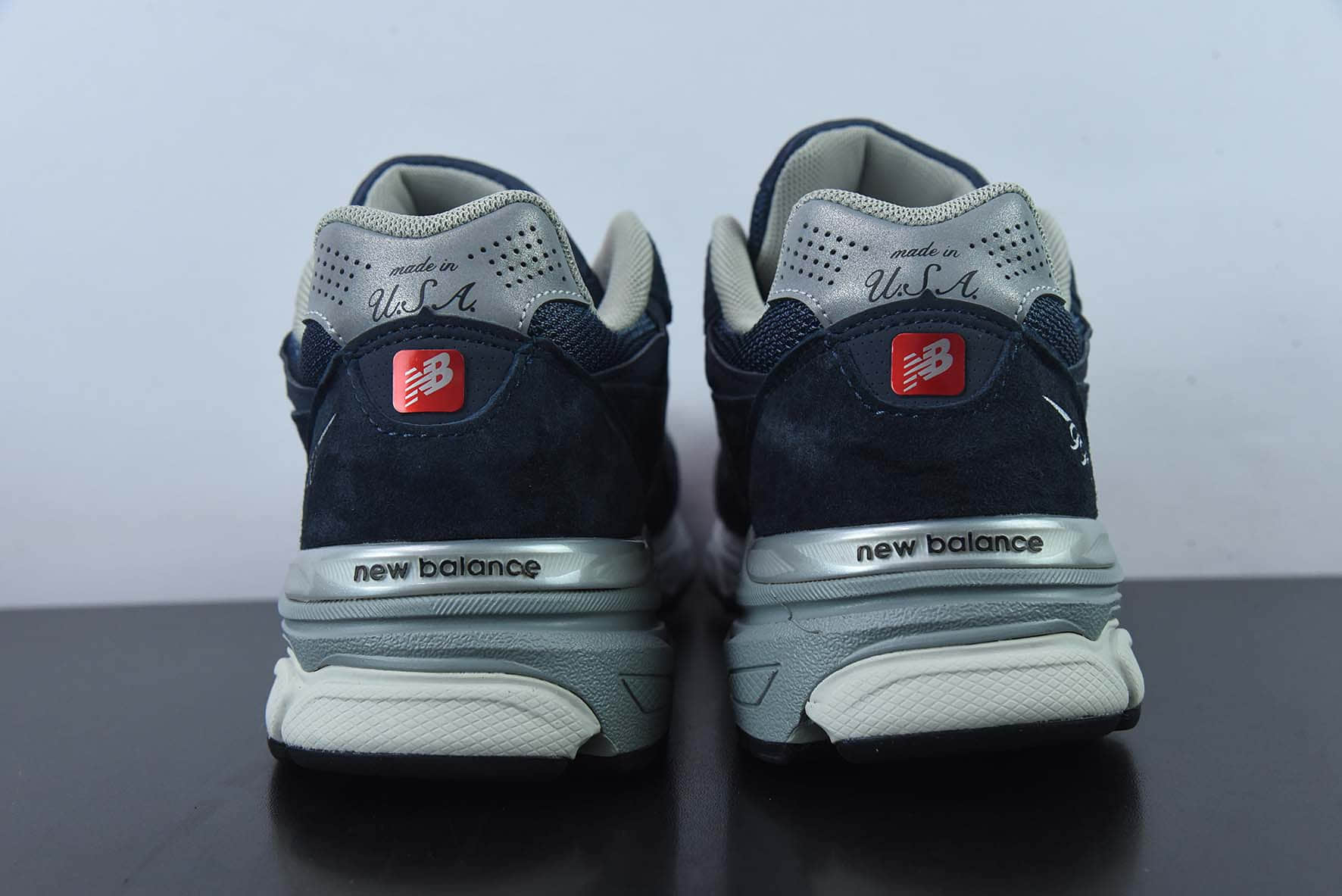 新百伦New Balance Levi's x New Balance NB990V3 海军蓝李维斯联名第三代总统复古慢跑鞋纯原版本 货号: M990NB3