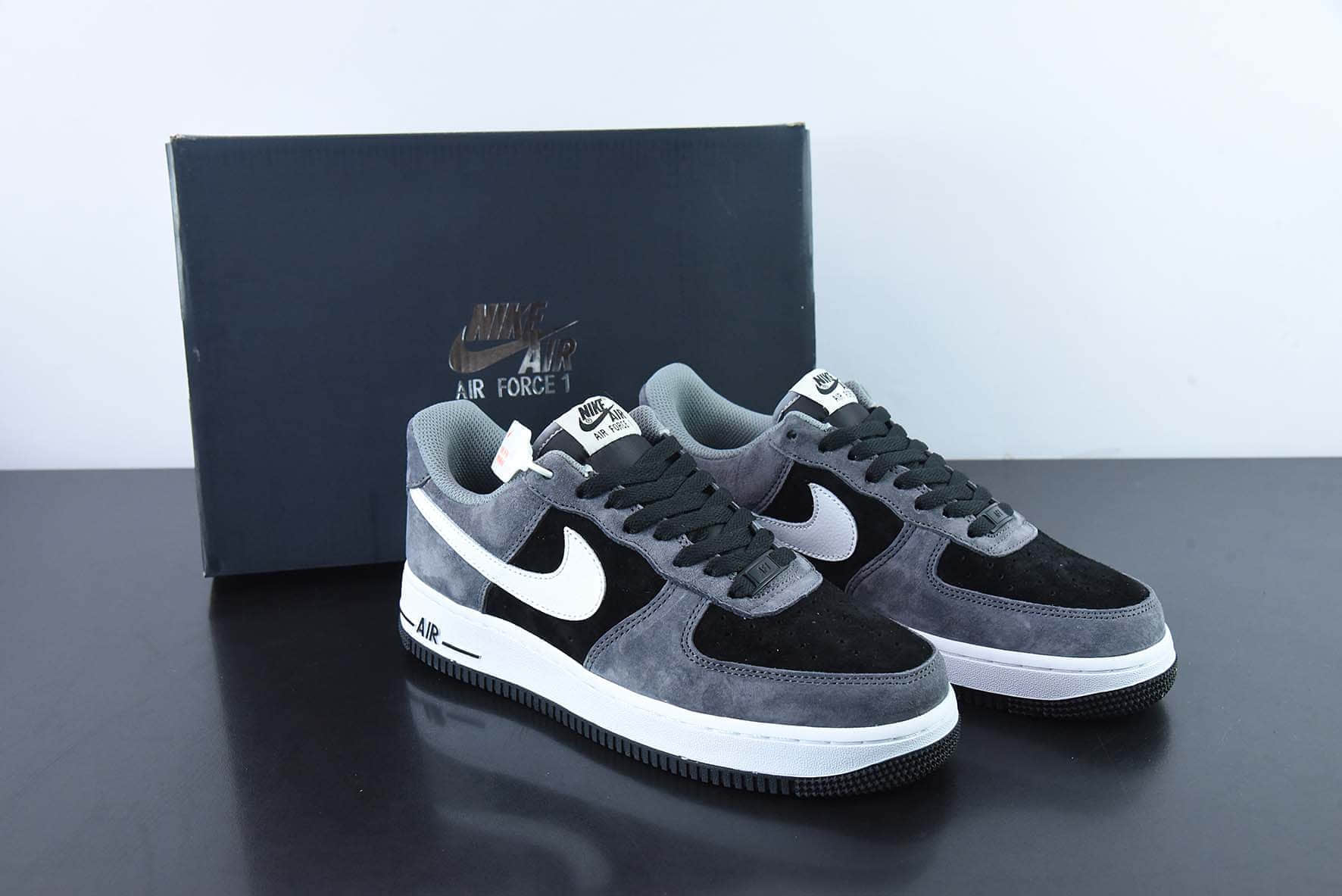 耐克Nike Air Force 1 Low ’07 麂皮黑灰配色空军一号低帮休闲板鞋纯原版本 货号：NT9966-336
