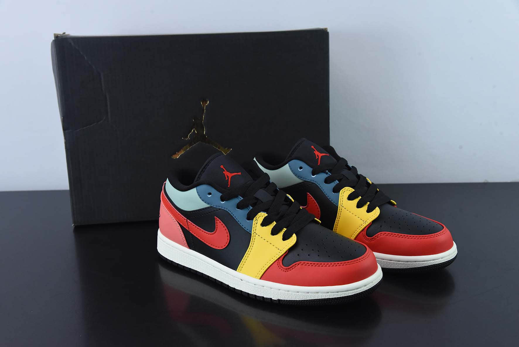 乔丹Air Jordan 1 Low Black Multi 黑黄红拼接低帮文化篮球鞋纯原版本 货号：DN3739-060