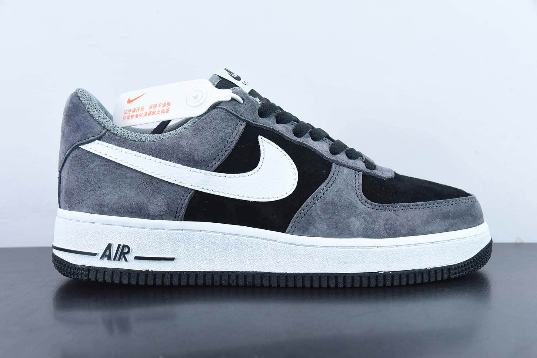 耐克Nike Air Force 1 Low ’07 麂皮黑灰配色空军一号低帮休闲板鞋纯原版本 货号：NT9966-336