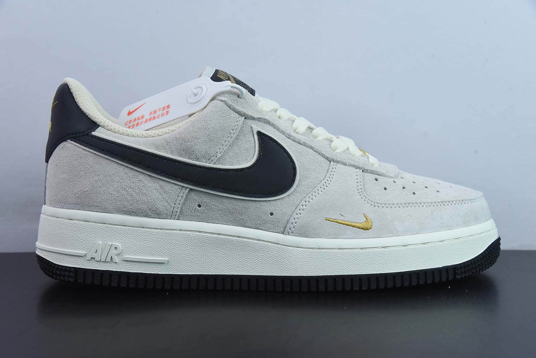 耐克Nike Air Force 1 Low ’07 小勾黑麂皮空军一号低帮休闲板鞋纯原版本 货号:KK5636-810
