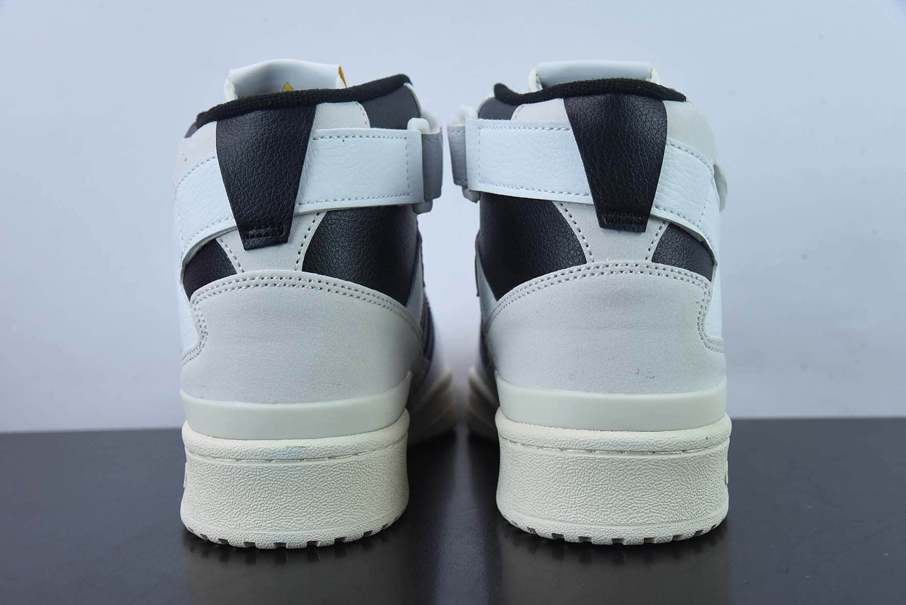 阿迪达斯Adidas Originals Forum 84 High 罗马系列皮革米白黑魔术贴高帮复古系带百搭休闲运动板鞋纯原版本 货号:GY5847