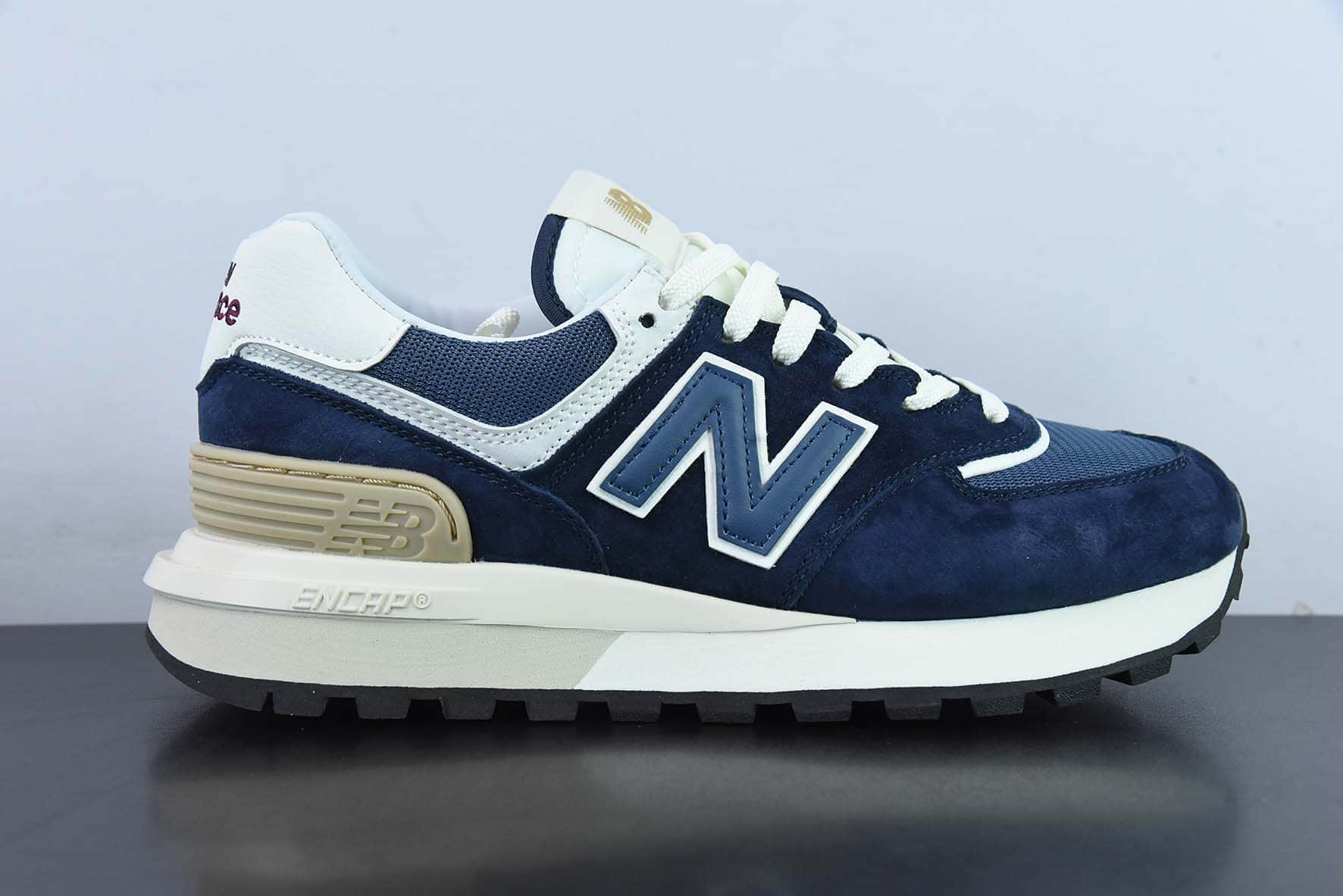 新百伦New Balance U574系列棕白海军蓝低帮复古休闲运动慢跑鞋纯原版本 货号：U574LGBB