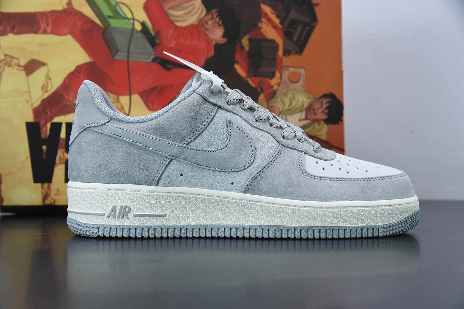 耐克Nike Air Force 1 Low 07 大友克洋麂皮雾霾灰空军一号低帮运动休闲板鞋纯原版本 货号： DG3966-823