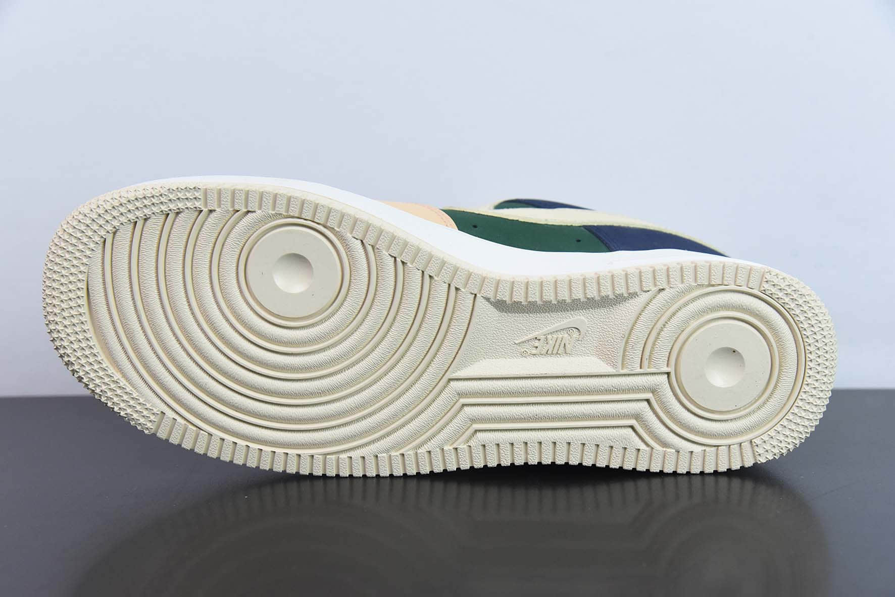 耐克Nike Air Force 1 07 LowGUCCI古驰联名拼色米黄白绿深蓝空军一号低帮休闲板鞋纯原版本 货号：315122-003 