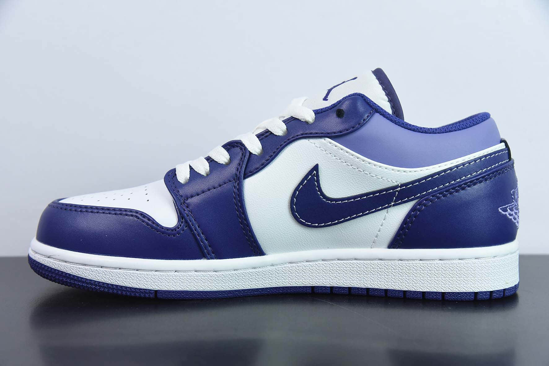 乔丹Air Jordan 1 Low Covered In Purple Tones AJ1紫白色低帮篮球鞋纯原版本 货号：553558-515