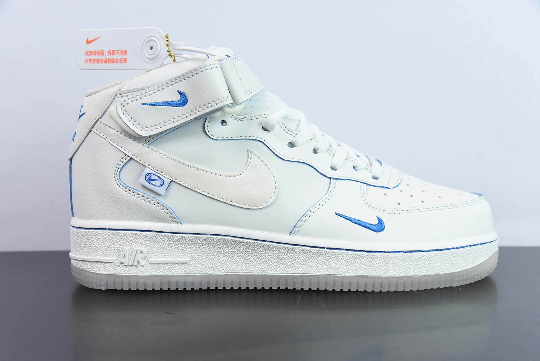 耐克Nike Air Force 1'07 MI'd “Pearl white” “珍珠白” 空军一号中帮休闲板鞋纯原版本 货号：FB1869-055