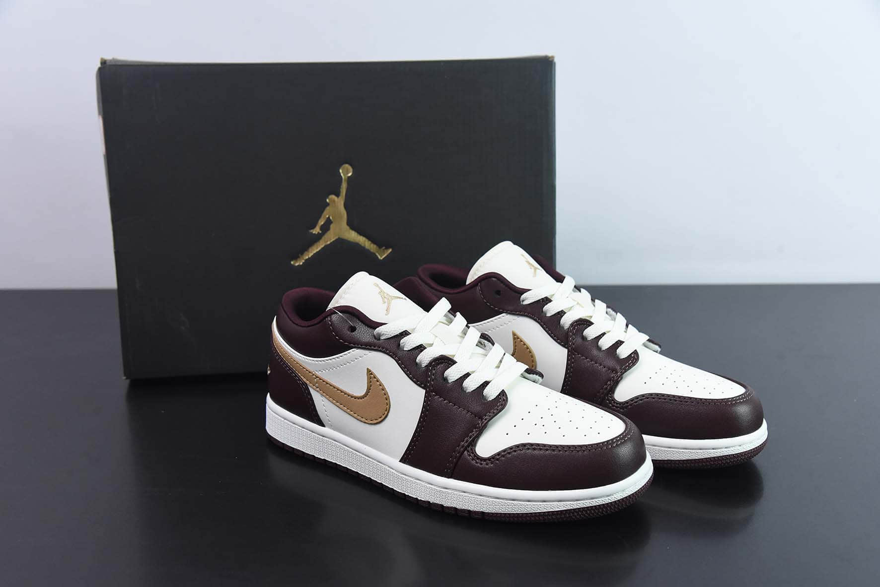 乔丹Air Jordan 1 Low AJ1摩卡咖啡低帮复古篮球鞋纯原版本 货号:DC0774-200