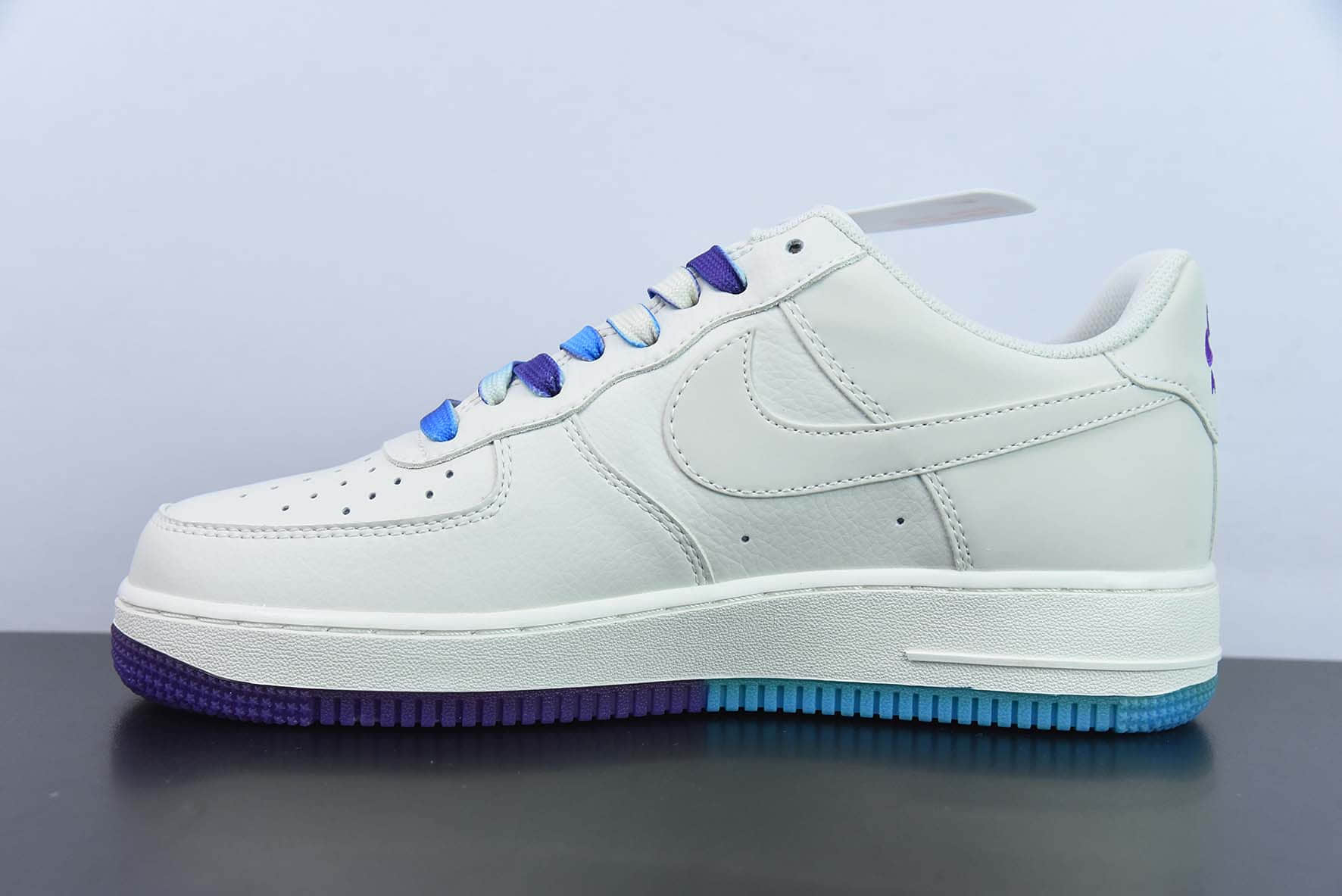 耐克Nike Air Force 1 Low '07 “米兰紫”洛杉矶复古湖人城市限定低帮空军一号休闲板鞋纯原版本 货号：LA9696-023