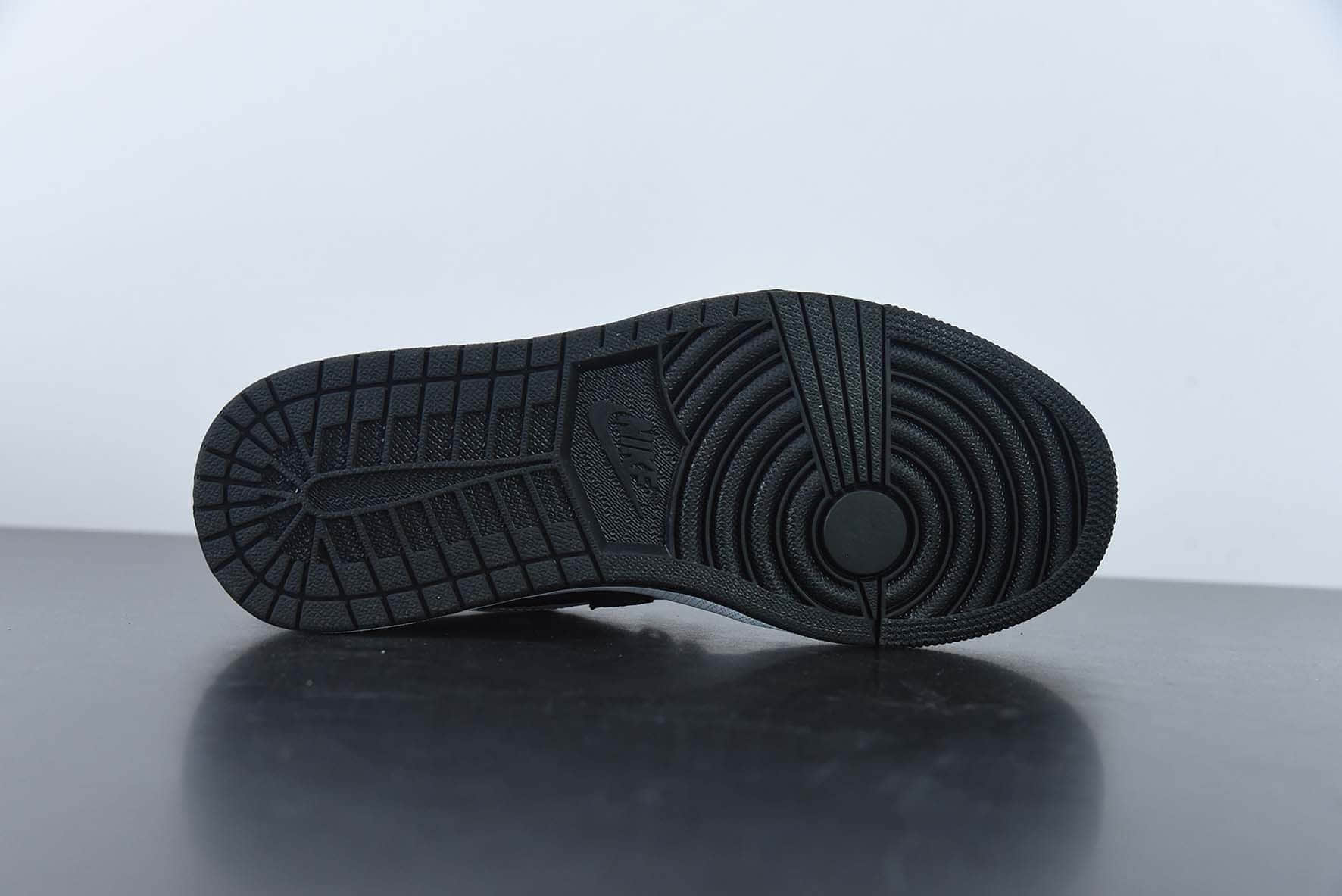 乔丹Air Jordan 1 Low Panda AJ1 黑白熊猫低帮篮球鞋纯原版本 货号：DC0774-101 