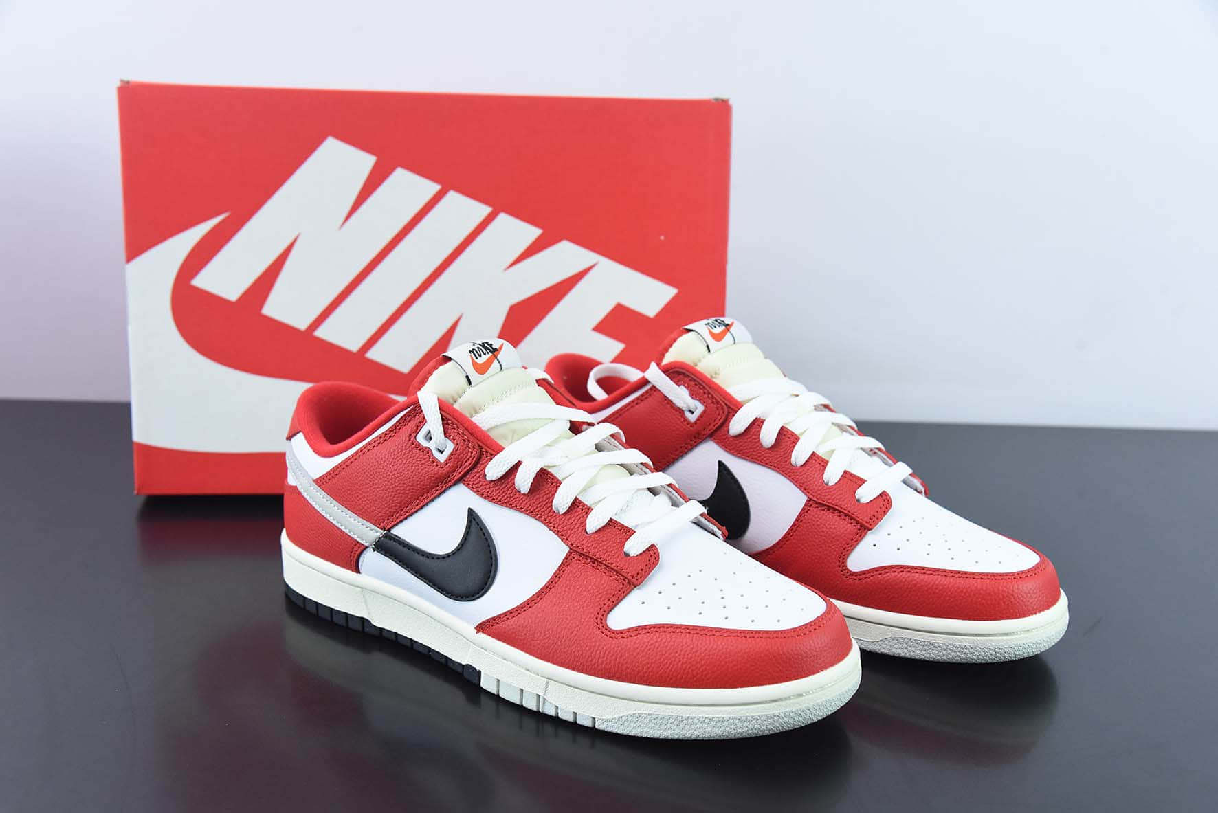 耐克Nike Dunk Low Pink Black 白红芝加哥2.0 低帮运动休闲板鞋纯原版本 货号：DZ2536-600