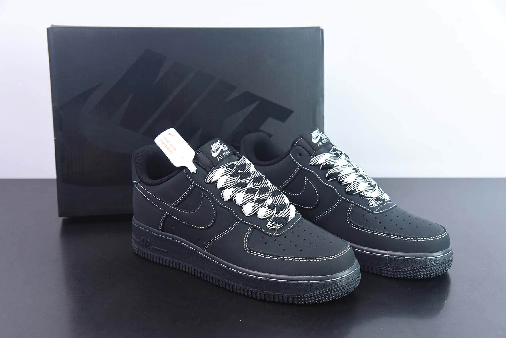 耐克NIke Air Force 1 '07 黑武士空军一号低帮休闲板鞋纯原版本 货号：HW2636-079