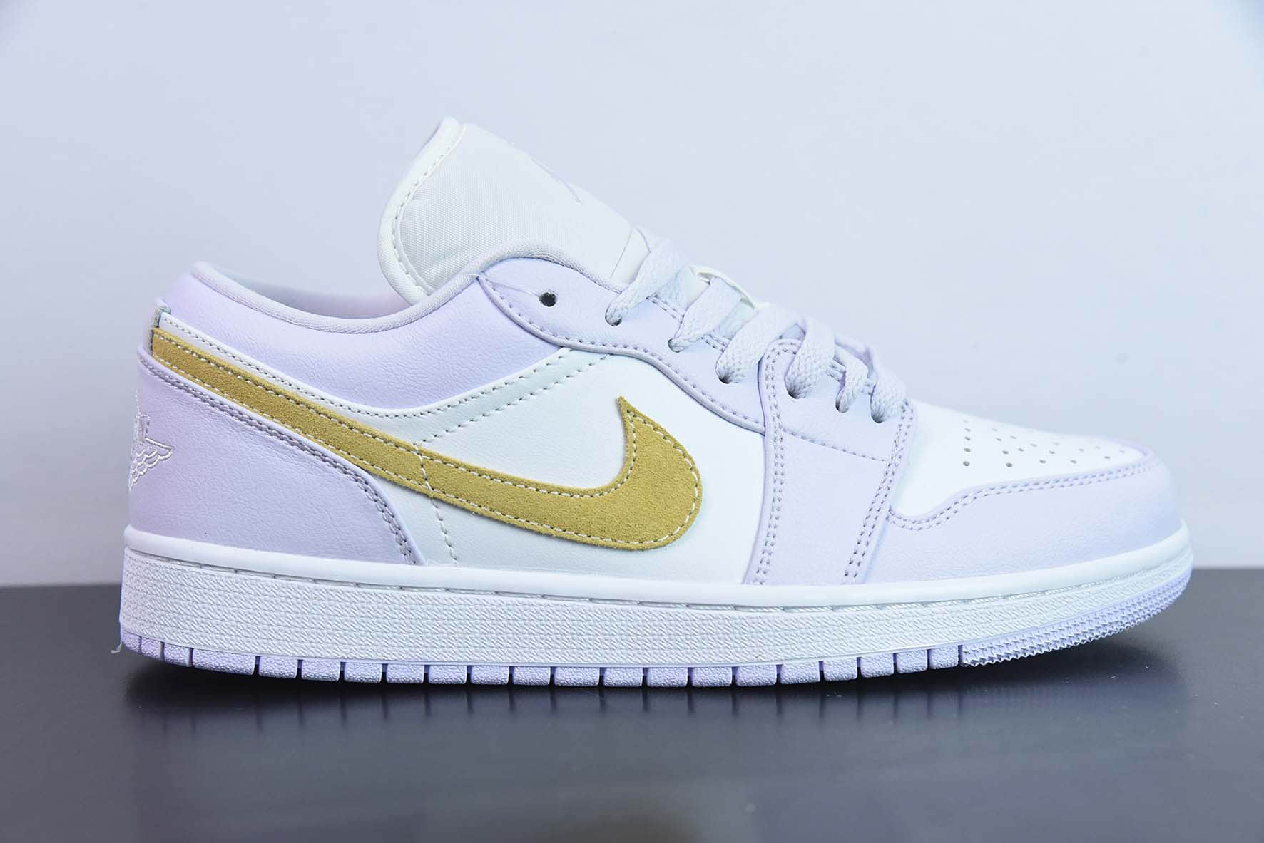 乔丹Air Jordan AJ1 Low白紫芋泥低帮篮球鞋纯原版本 货号：DC0774-501 