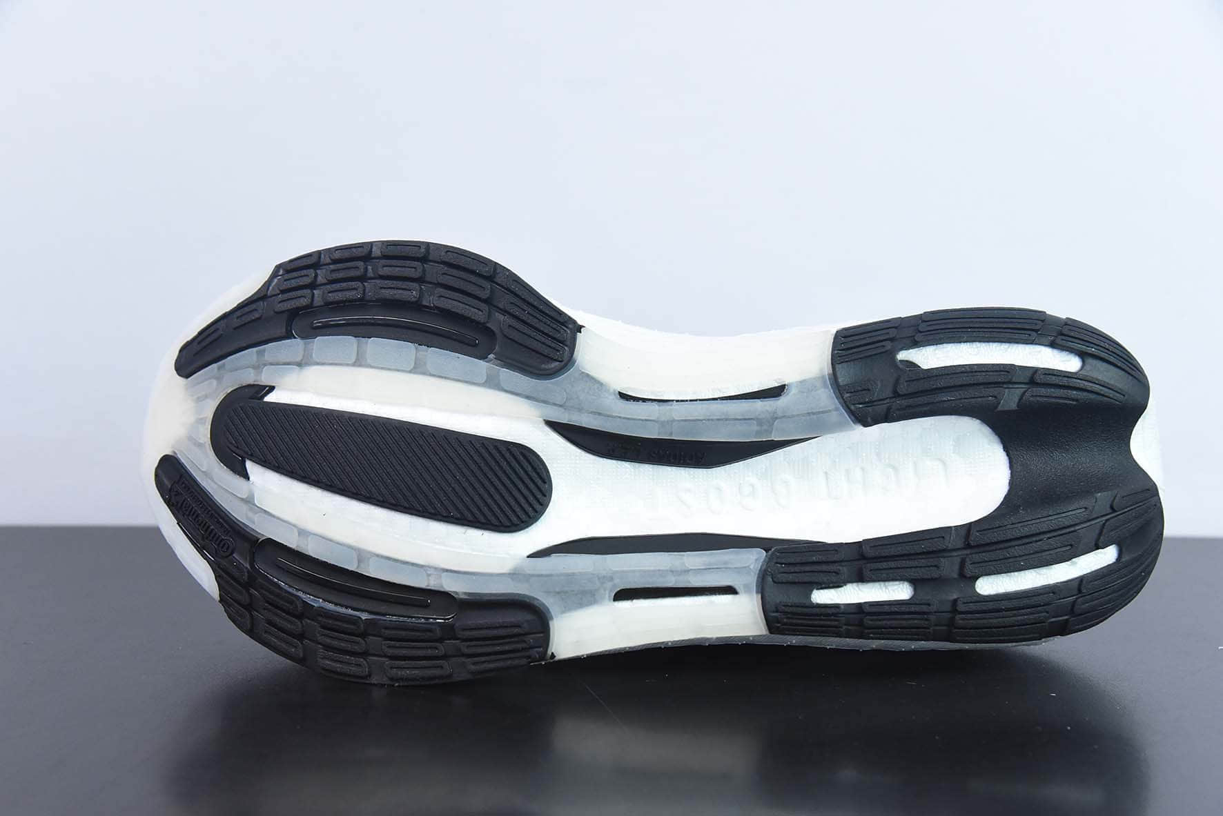 阿迪达斯Adidas Ultra Boost Light 23 阿迪达斯新款UB9.0纯白轻弹厚底爆米花跑鞋纯原版本 货号:GY9350