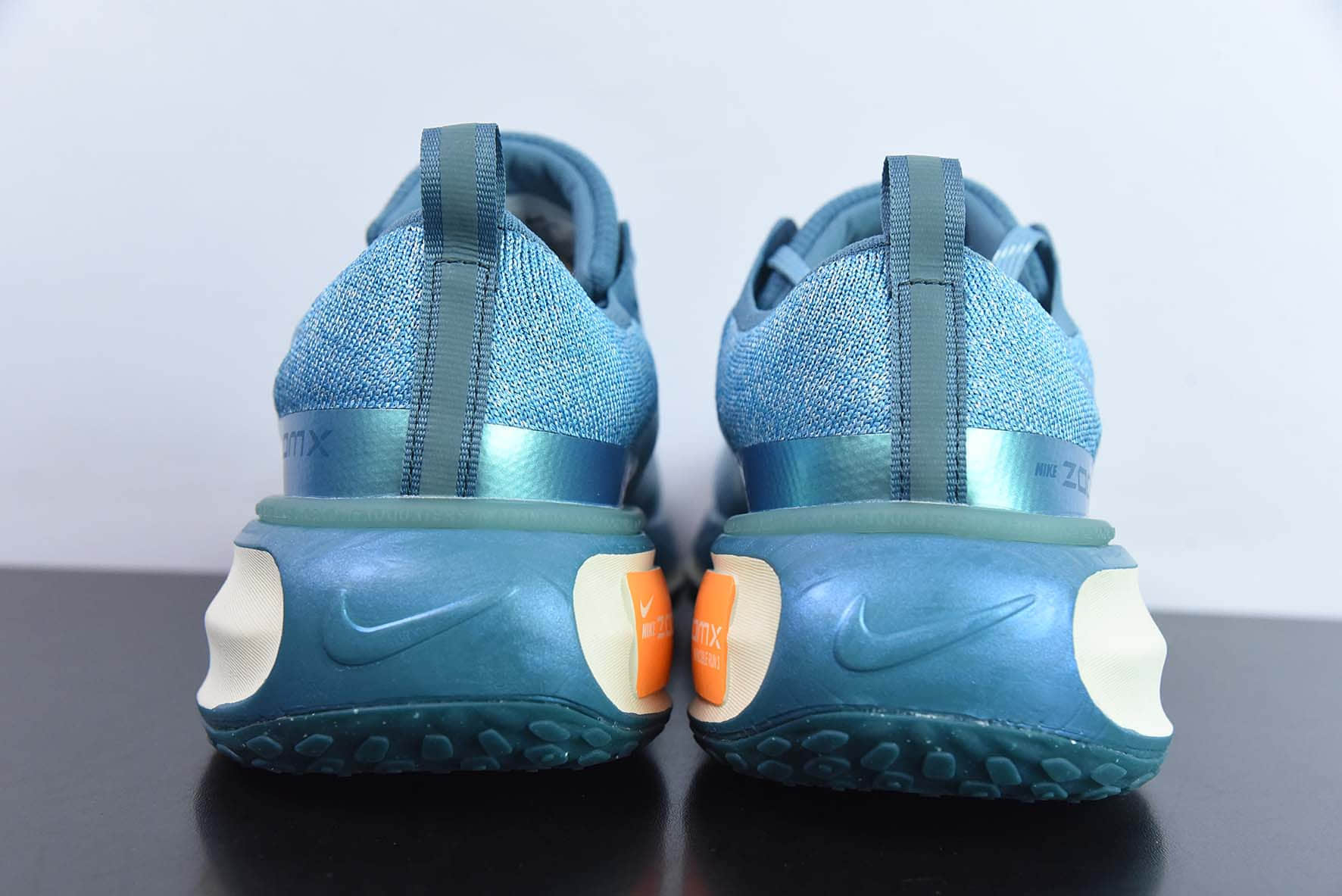 耐克Nike ZoomXInvincibleRunFlyknit3Peacock BlueOrange不可战胜3代系列针织孔雀蓝橙轻量飞织低帮休闲运动慢跑鞋纯原版本 货号:DR2615-401