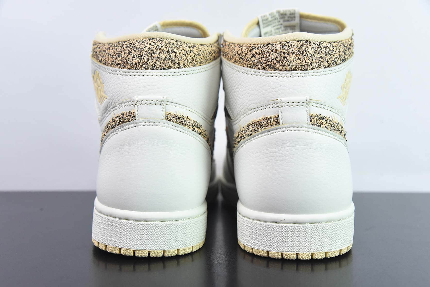 乔丹Air Jordan 1 High OG Vibrations of Naija AJ1 乔1小香风高帮篮球鞋纯原版本 货号:FD8631-100