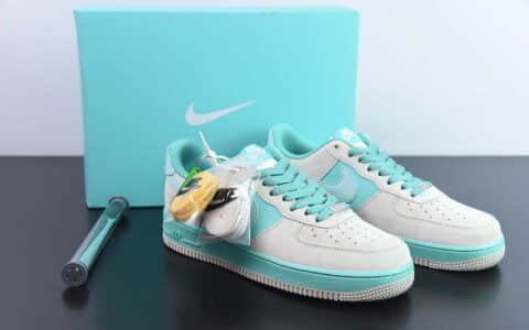 耐克Nike iffany & Co. x Nk Air Force 1’07 Low SP Friends and Family 蒂芙尼灰蓝亚洲限定联名款空军一号低帮休闲板鞋纯原版本 货号：DZ1382-222