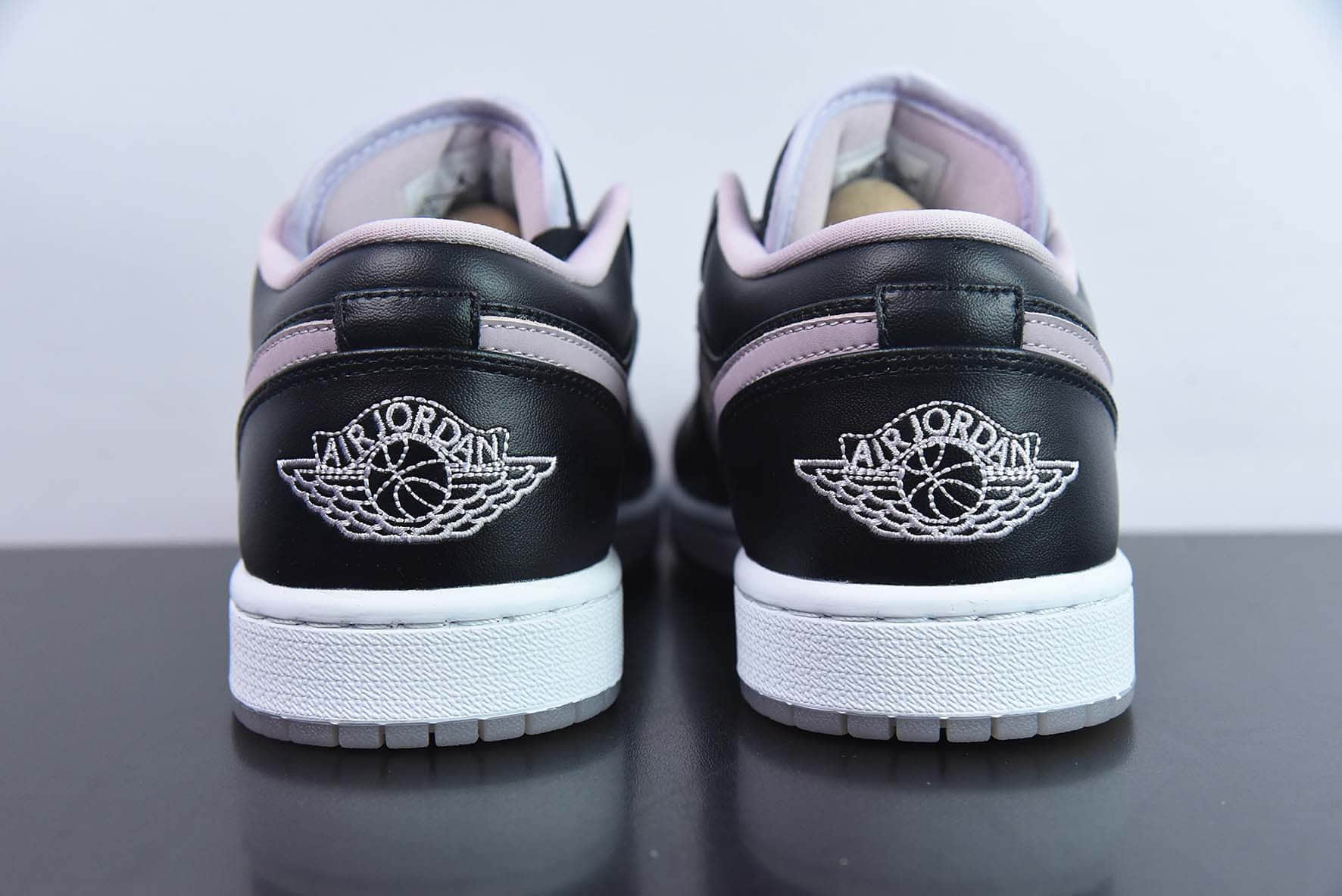 乔丹Air Jordan 1 Low Iced Lilac AJ1 乔1冰丁香紫低帮文化休闲板鞋纯原版本 货号：DV1309-051 