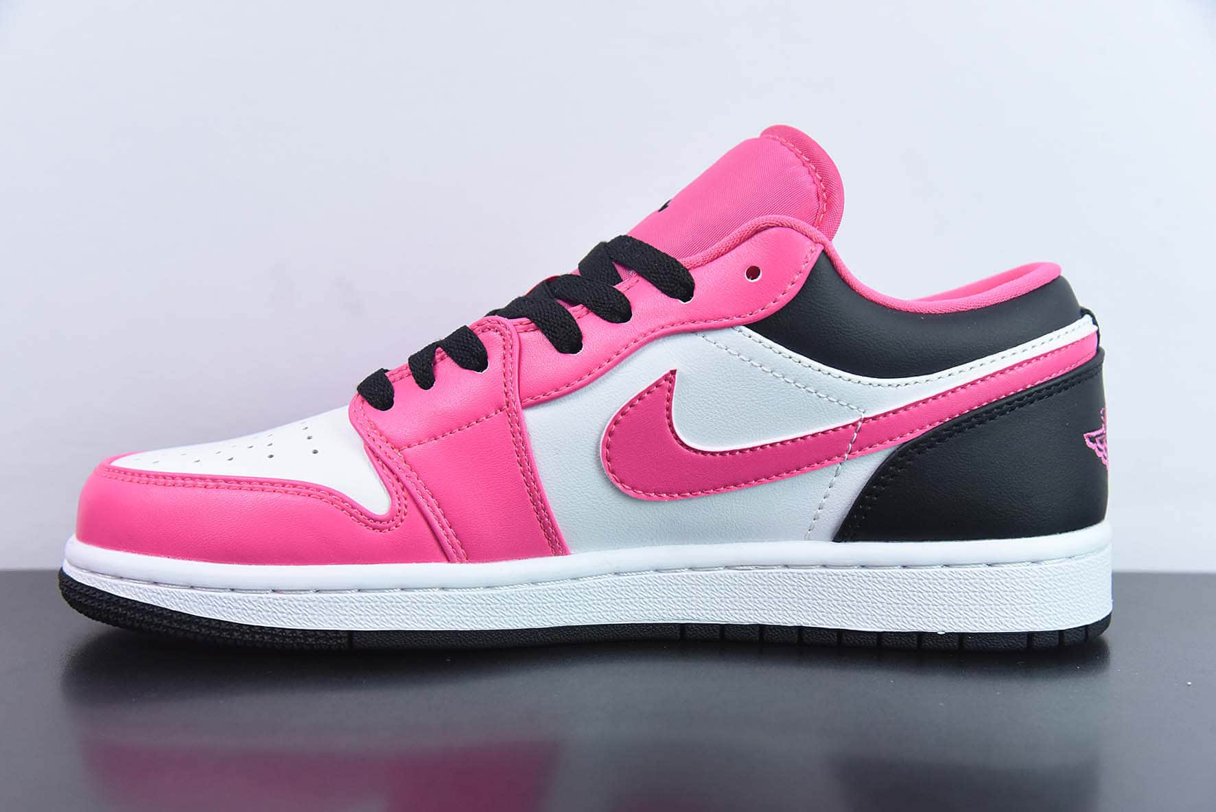 乔丹Air Jordan 1 Low GSFierce PinkAJ1荧光粉黑白低帮经典复古文化休闲运动篮球鞋纯原版本 货号：DZ5365-601