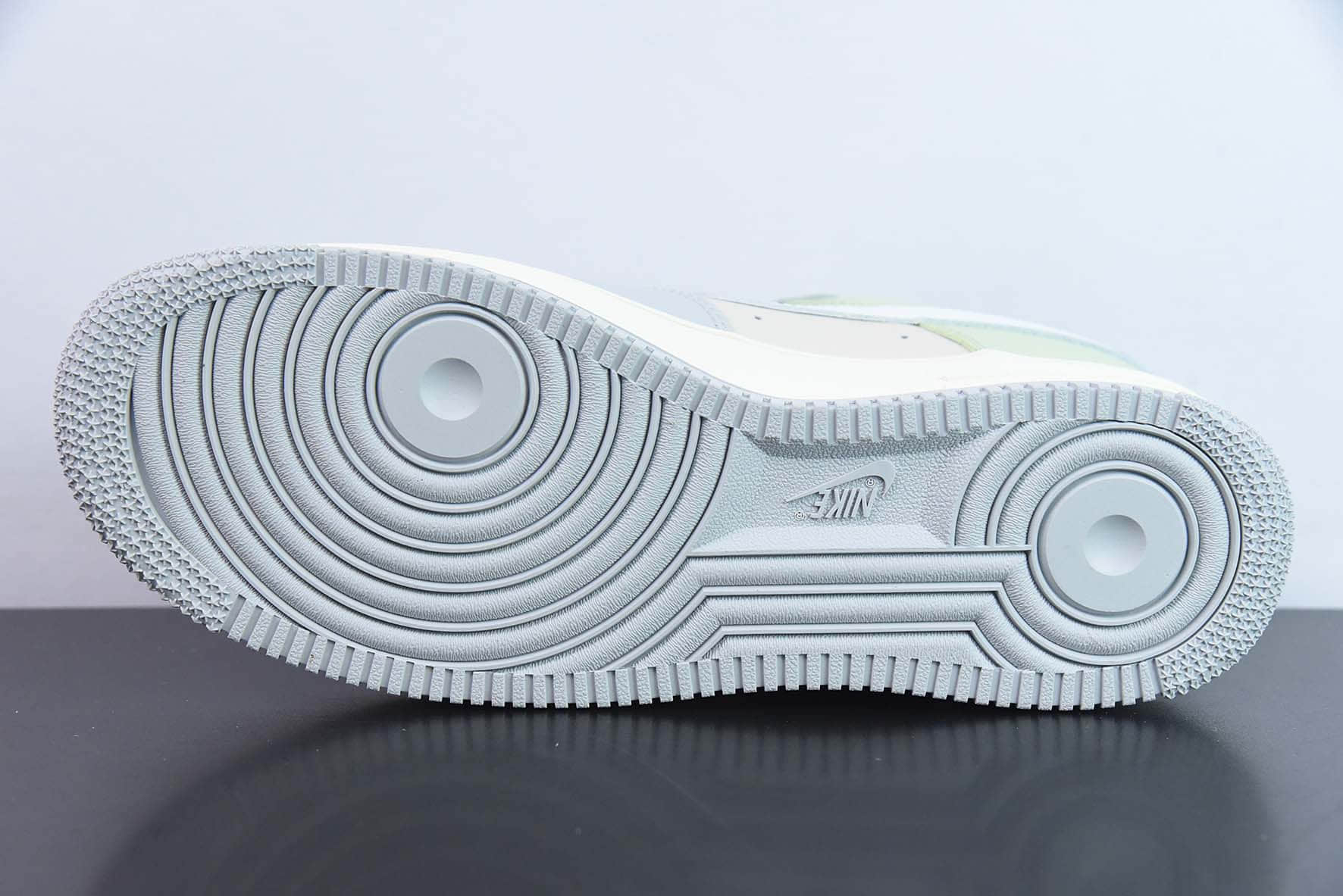 耐克Nike Air Force 1 Low ’07川久保玲联名浅绿灰蓝拼接空军一号低帮休闲板鞋纯原版本 货号：CJ0304-015