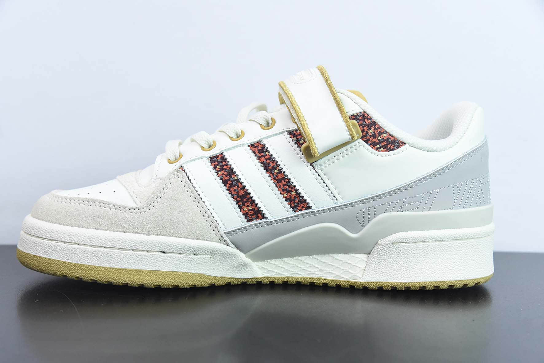 阿迪达斯Adidas Originals Forum 84 ADV Low 罗马系列米白浅灰红魔术贴低帮复古系带百搭休闲运动板鞋纯原版本 货号:HQ4604