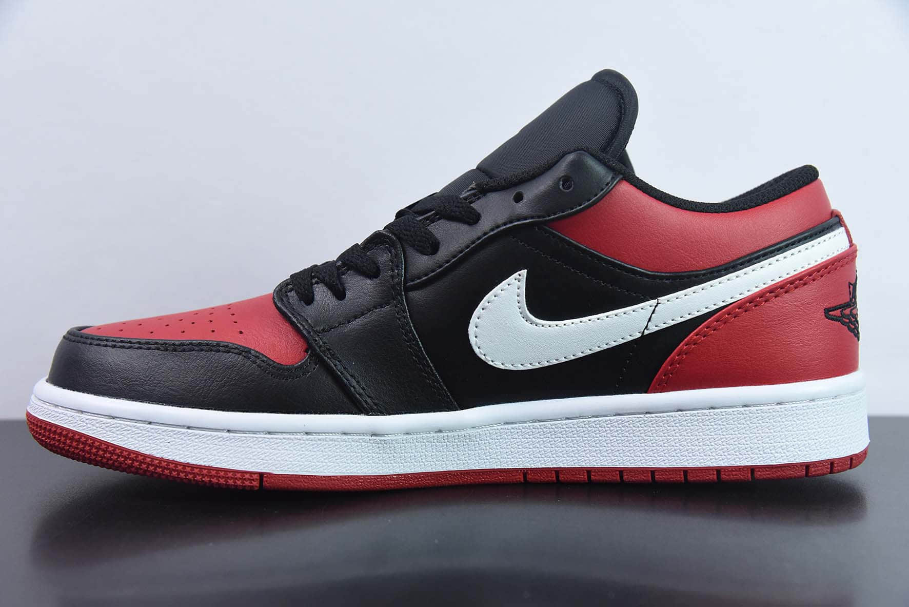 乔丹Air Jordan 1 Low AJ1黑红白钩低帮复古篮球鞋纯原版本 货号：553558-066 