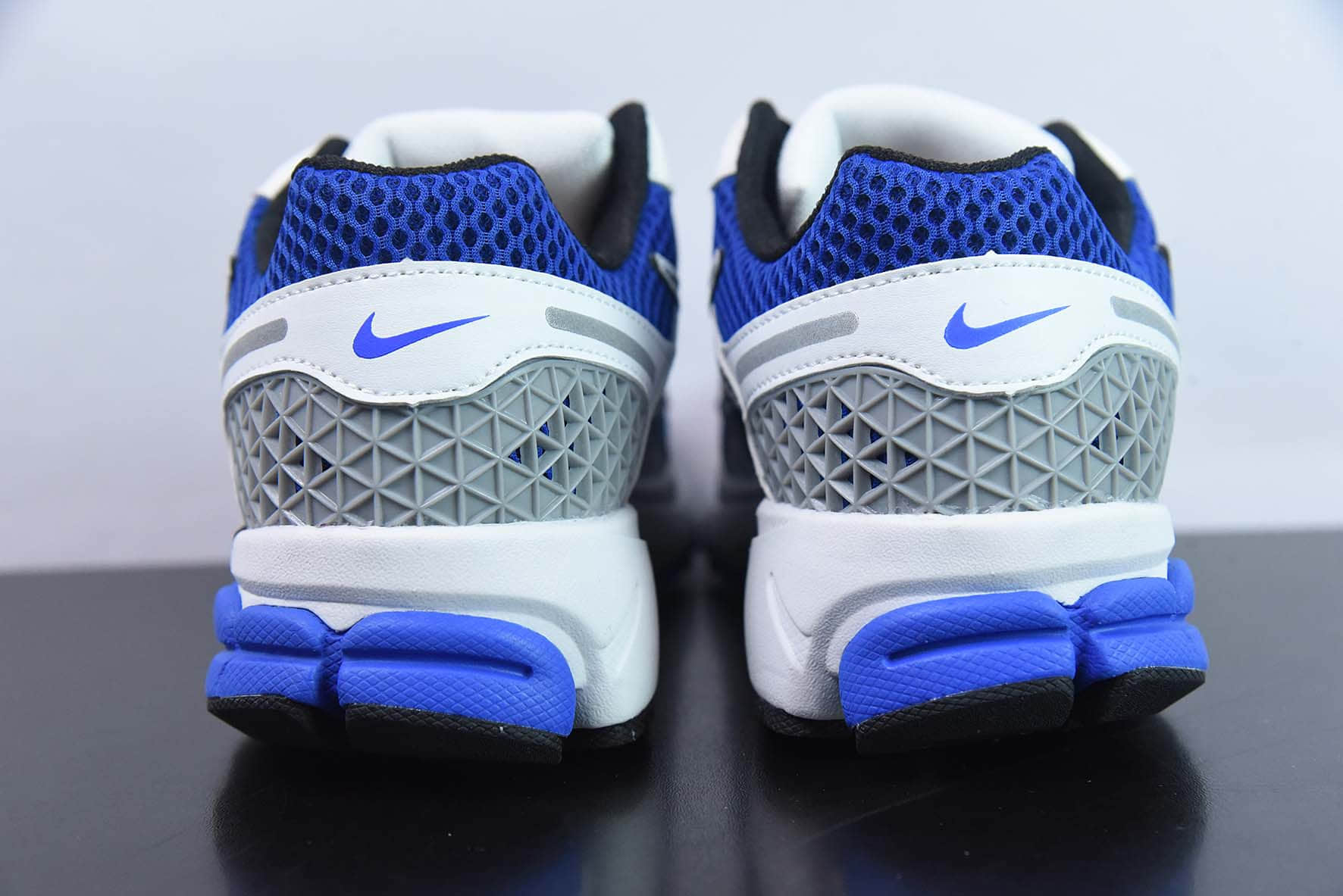 耐克Nike Zoom Vomero 5 SP 佛莫罗5代系列黑蓝经典复古休闲运动慢跑鞋纯原版本 货号:CI1694-100