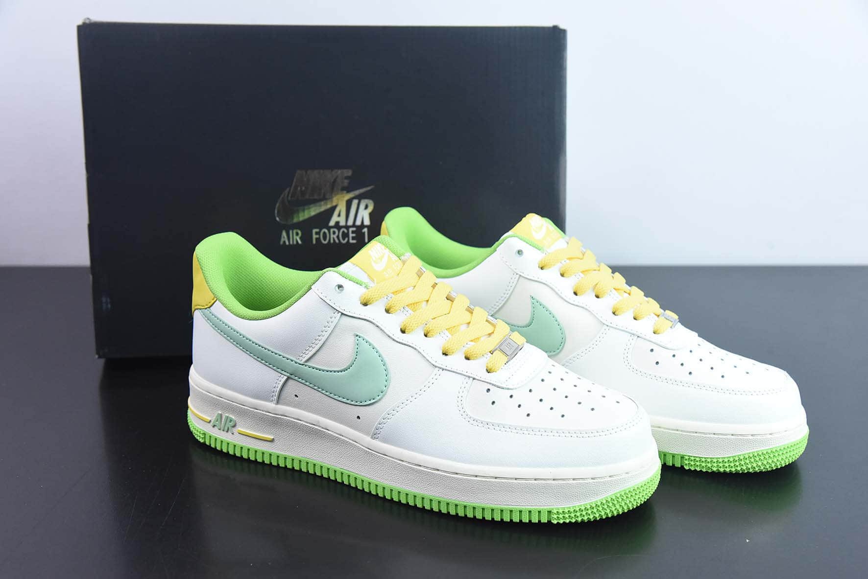 耐克NIke Air Force 1 '07 白绿黄拼接空军一号低帮休闲板鞋纯原版本 货号：YY3188-104
