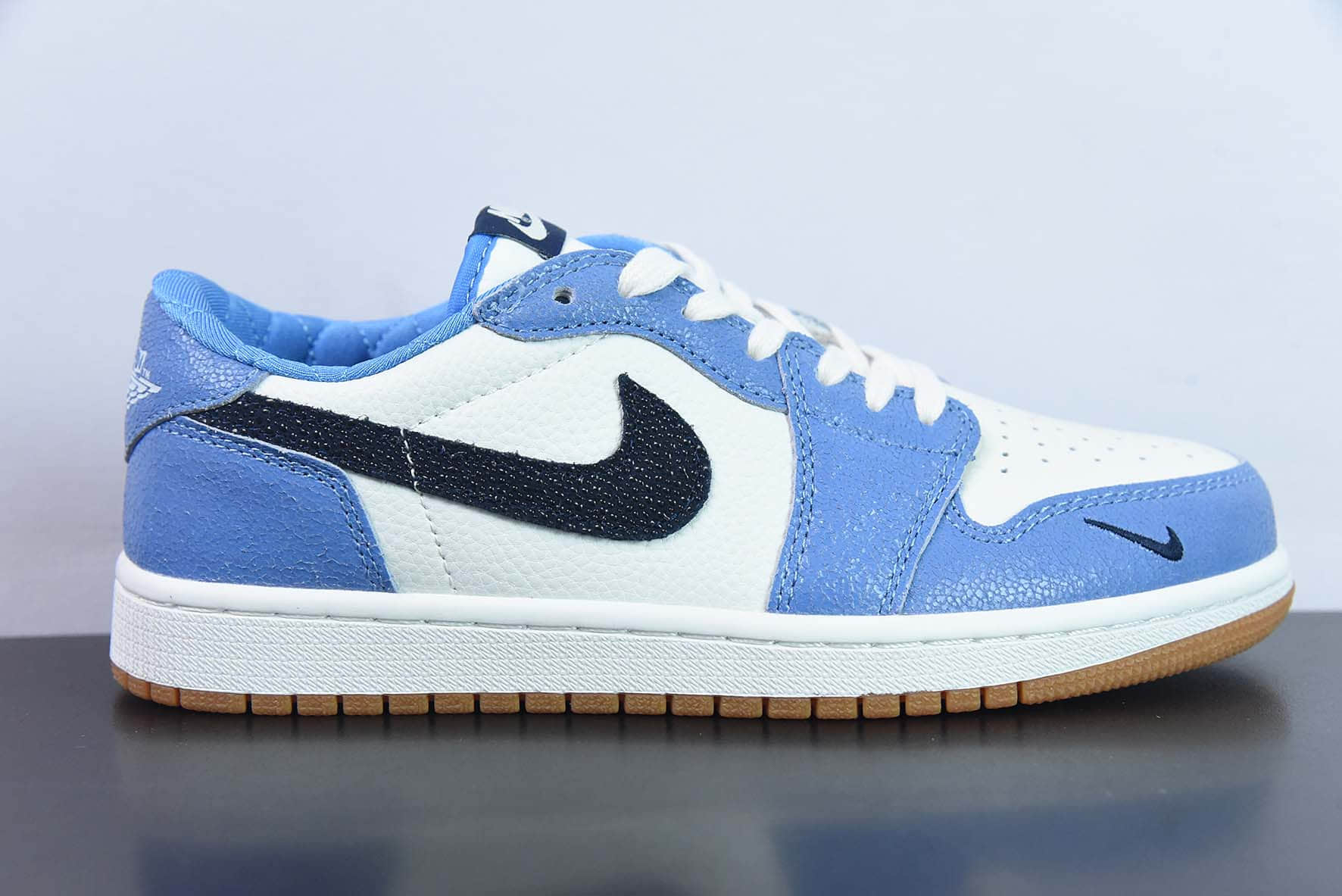 乔丹Air Jordan 1 Low AJ1 乔1黑白蓝爆裂纹低帮文化篮球鞋纯原版本 货号：DZ0791-102 